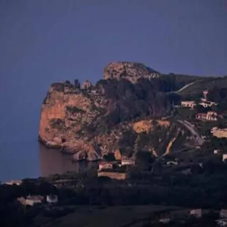 度假居 Equipped With Private Pool And Panoramic Sea Views