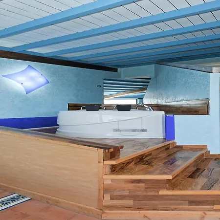 度假居 Equipped With Private Pool And Panoramic Sea Views