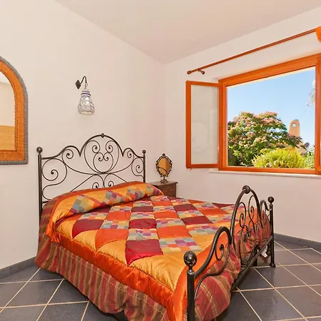 Holiday home Equipped With Private Pool And Panoramic Sea Views