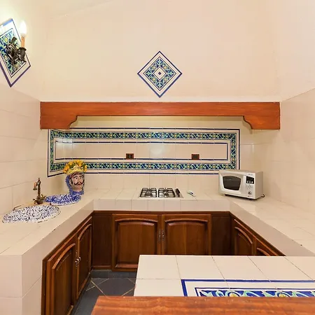 Equipped With Private Pool And Panoramic Sea Views Holiday home Tonnara di Bonagia